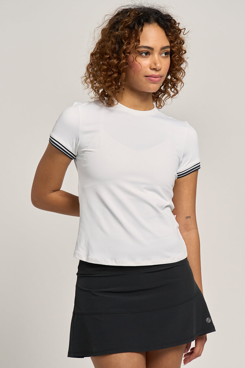 Division Top White/Black