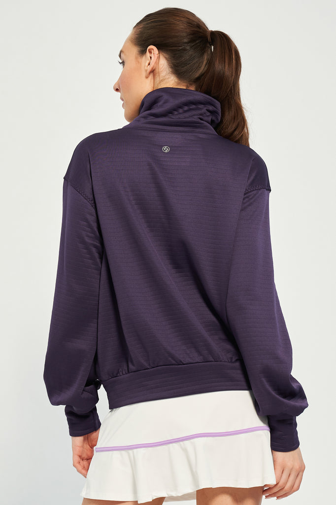 Title Pullover
