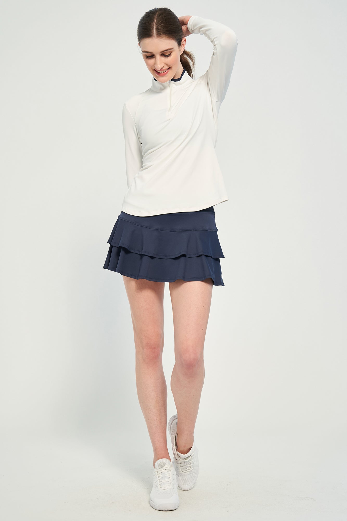 Angle Top White/Dark Navy – LIJA