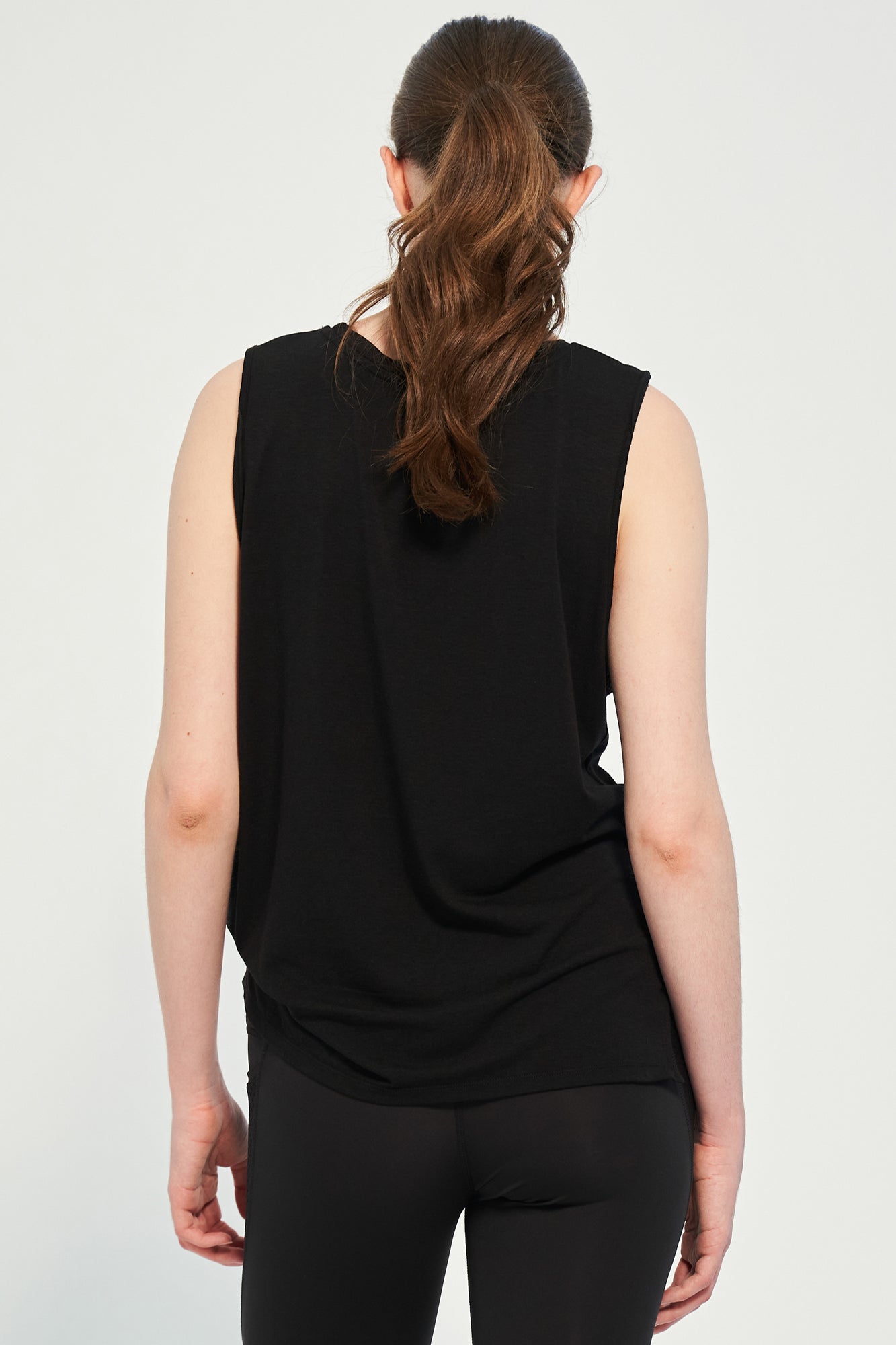 LIJA Muscle Tee 2.0 Black