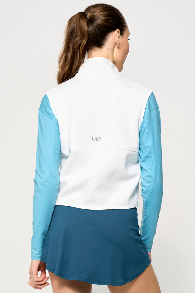 Shuffle Vest - White