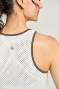 lija-champion-tank-white-mocha-tennis-detail-jpg