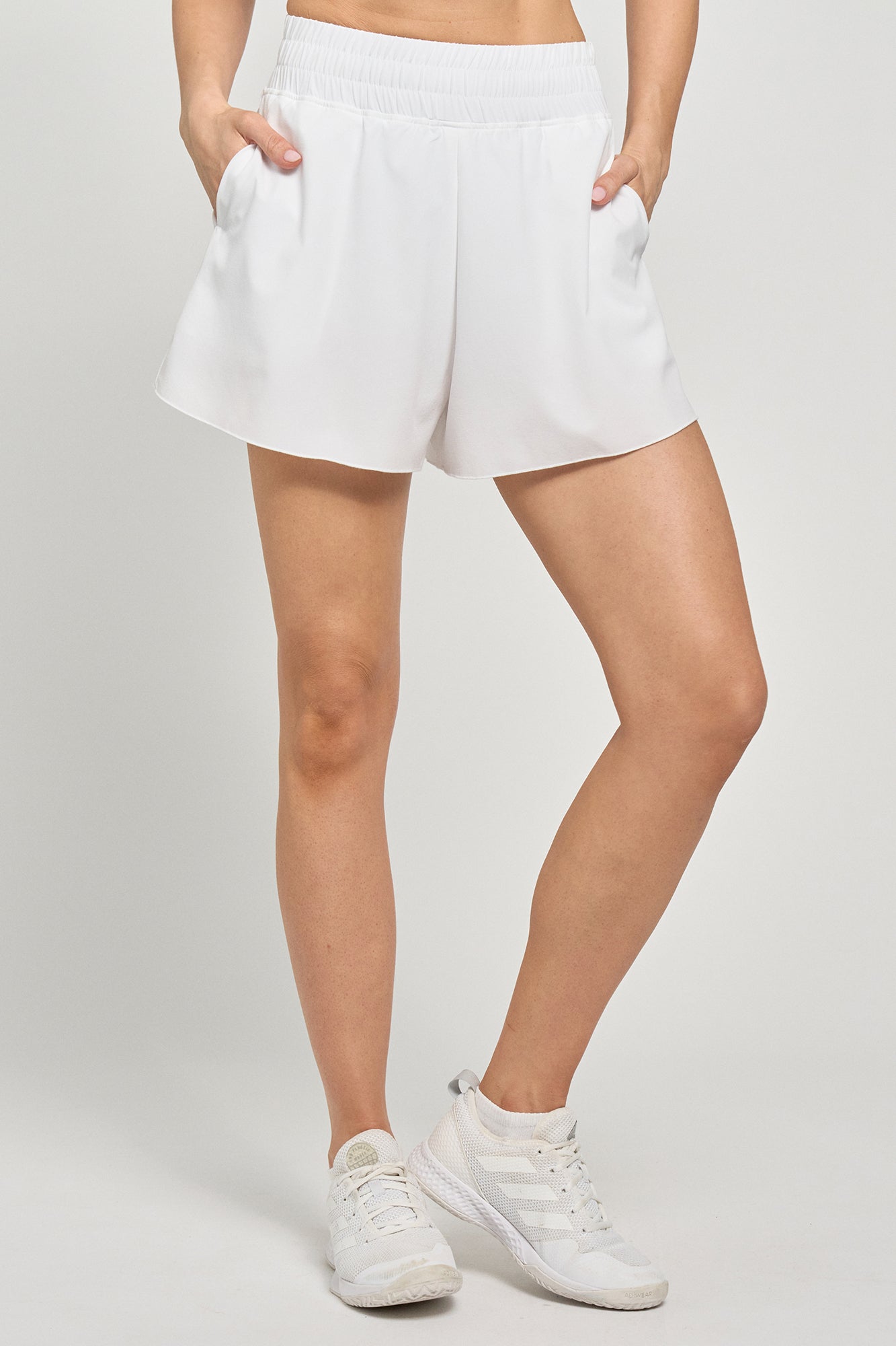 Women's Luxury Shorts for Golf, Tennis, Pickleball, and Padel – LIJA